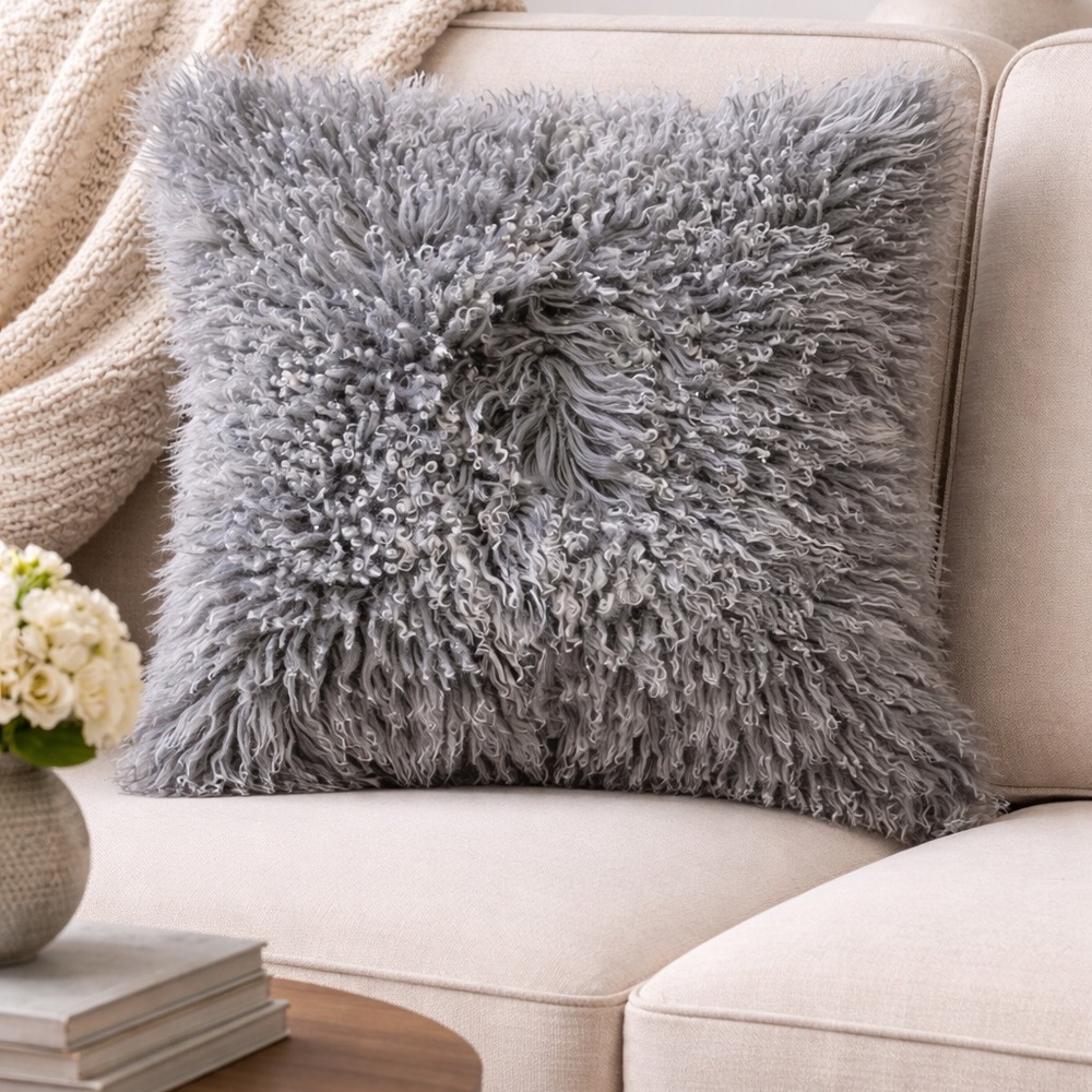 MON CHATEAU LUXURY GRAY TIBETAN LAMB FUR THROW PILLOW COVER 18”x18”